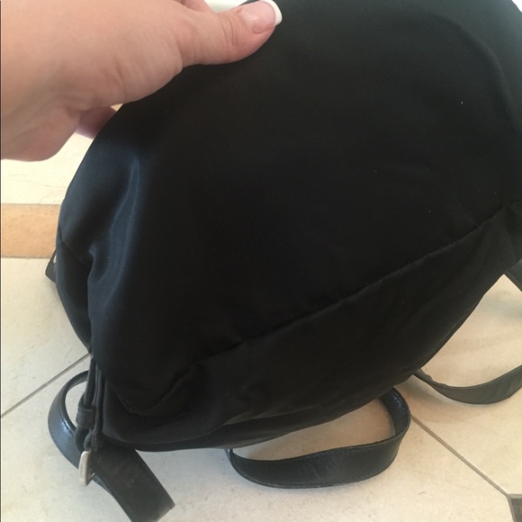 Prada Bag Black Leather& Nylon Backpack - Picture 5 of 11